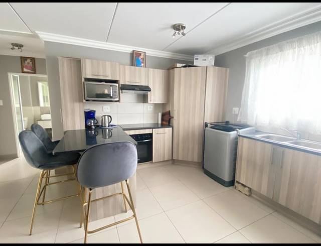 2 BEDROOM PROPERTY TO RENT IN BROADACRES